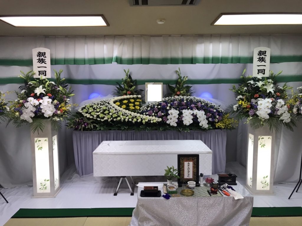 池田市 池田やすらぎ会館 大阪 神戸 大阪府 兵庫県 奈良県 京都府 和歌山県 三重県 滋賀県 土地 家屋 会社 工場 お店 井戸 霊障 お祓い 供養 先祖供養・水子供養 祈禱 祈願 お坊さん紹介 派遣 格安 定額 御布施