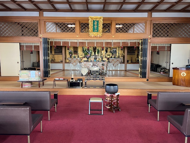 神戸市 甲南斎場 格安 家族葬義 大阪 神戸 大阪府 兵庫県 奈良県 京都府 和歌山県 三重県 滋賀県 土地 家屋 会社 工場 お店 井戸 霊障 お祓い 供養 先祖供養・水子供養 祈禱 祈願 お坊さん紹介 派遣 格安 定額 御布施