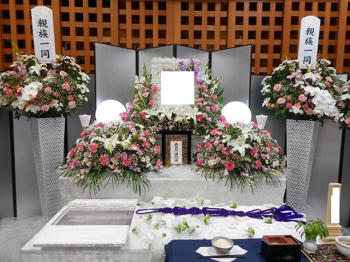 芦屋市　蘆屋聖苑 家族葬 大阪 神戸 大阪府 兵庫県 奈良県 京都府 和歌山県 三重県 滋賀県 土地 家屋 会社 工場 お店 井戸 霊障 お祓い 供養 先祖供養・水子供養 祈禱 祈願 お坊さん紹介 派遣 格安 定額 御布施