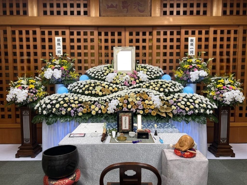 芦屋市　蘆屋聖苑 家族葬 大阪 神戸 大阪府 兵庫県 奈良県 京都府 和歌山県 三重県 滋賀県 土地 家屋 会社 工場 お店 井戸 霊障 お祓い 供養 先祖供養・水子供養 祈禱 祈願 お坊さん紹介 派遣 格安 定額 御布施