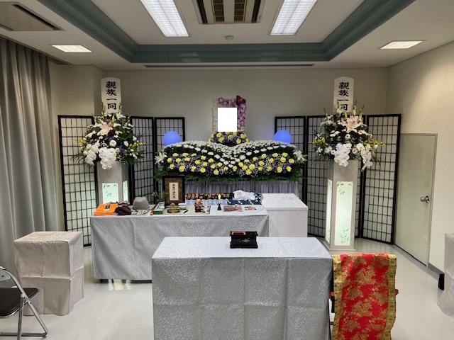 豊中市 豊中斎場 家族葬 大阪 神戸 大阪府 兵庫県 奈良県 京都府 和歌山県 三重県 滋賀県 土地 家屋 会社 工場 お店 井戸 霊障 お祓い 供養 先祖供養・水子供養 祈禱 祈願 お坊さん紹介 派遣 格安 定額 御布施